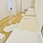 Apartment Domalu Old Town *