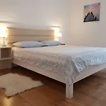 Domalu Old Town Apartment