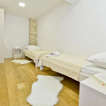 Domalu Old Town Apartman