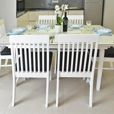 Domalu Old Town Apartman *